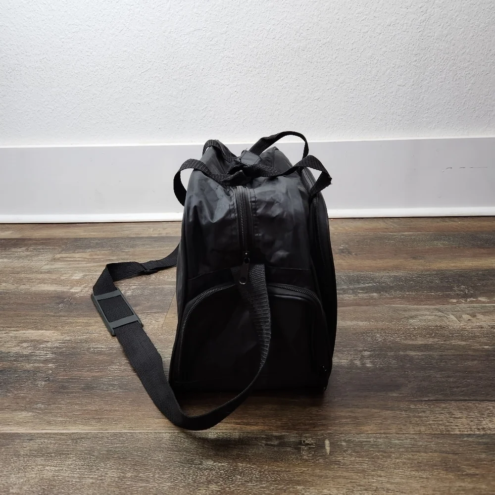 FORBES Black Duffle/ Gym Bag - Picture 4 of 9